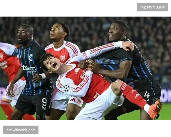 里尔官方宣布，球队主力中卫因肌肉伤势将缺席本赛季剩余比赛